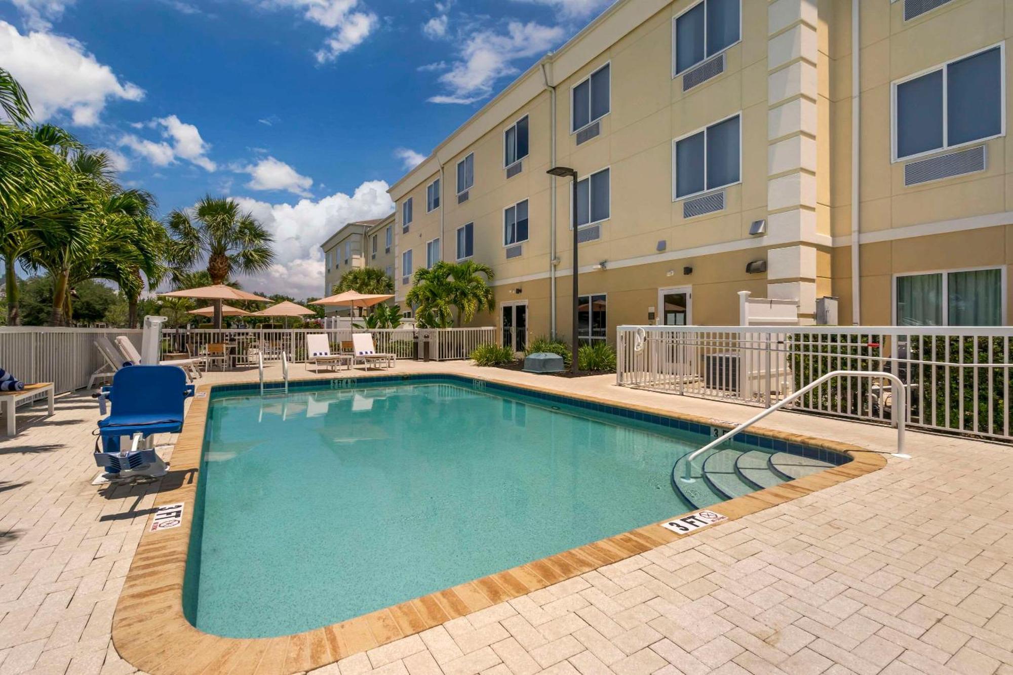 Comfort Suites Sarasota-Siesta Key Vamo Eksteriør bilde